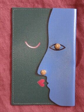 Ark Colour Design Leather Kissing Face Clutch